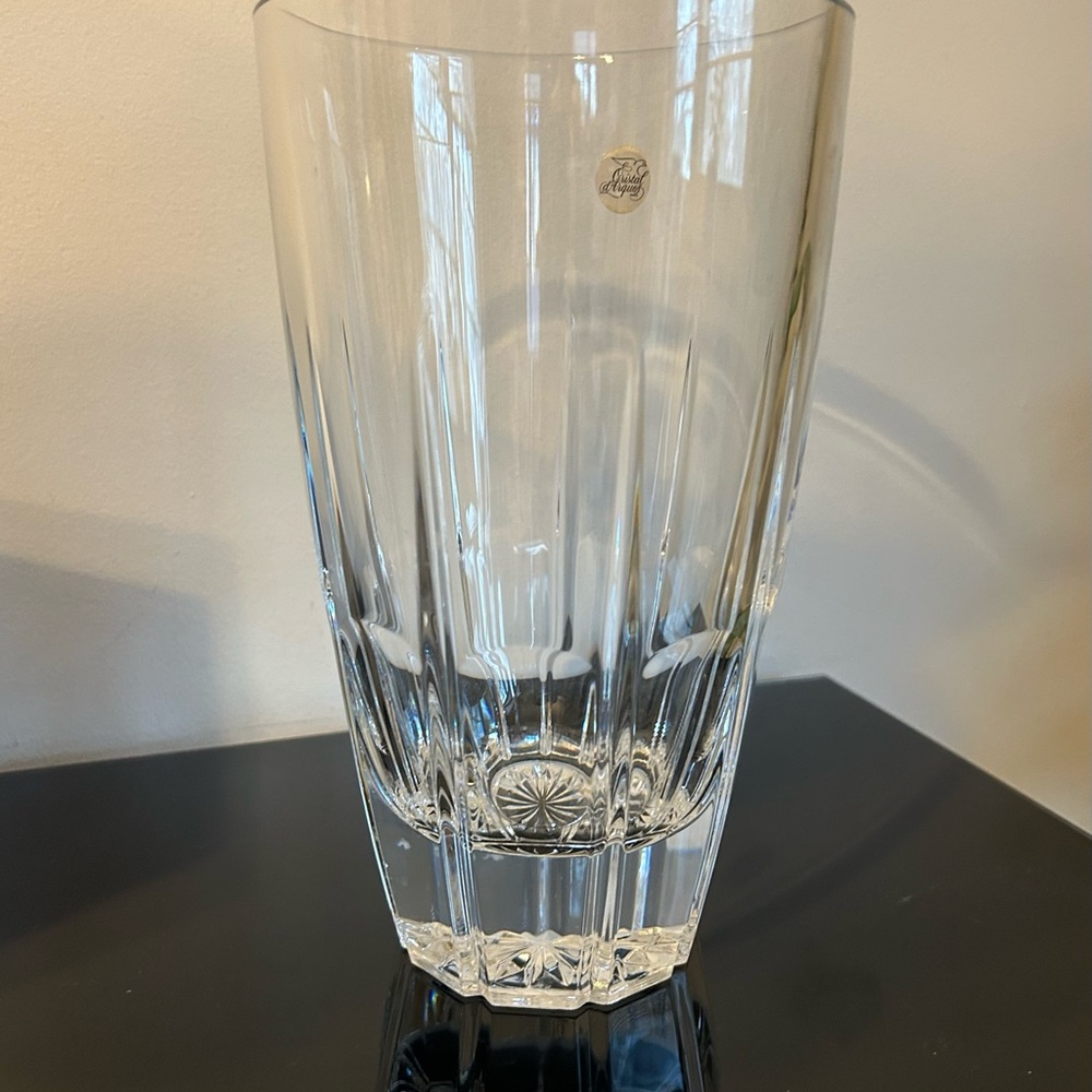 Elegant Cristal D’Arques French Crystal Vase - Picture 2 of 6